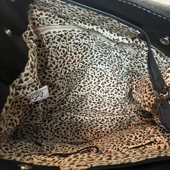 NWT Radio Days Marilyn Monroe Women Black Shoulder Bag - Picture 5 of 7